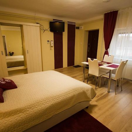 Angyal Apartman Cserkeszőlő 外观 照片