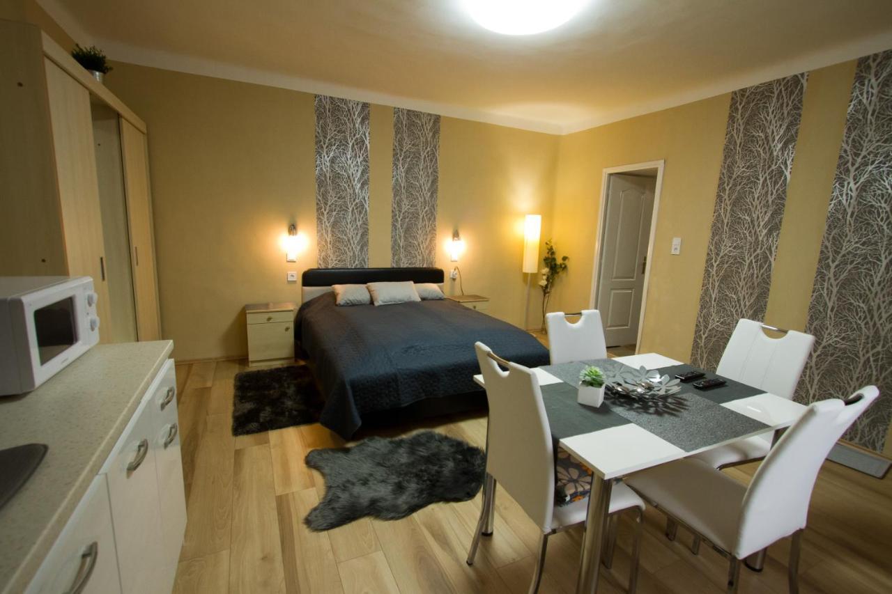 Angyal Apartman Cserkeszőlő 外观 照片