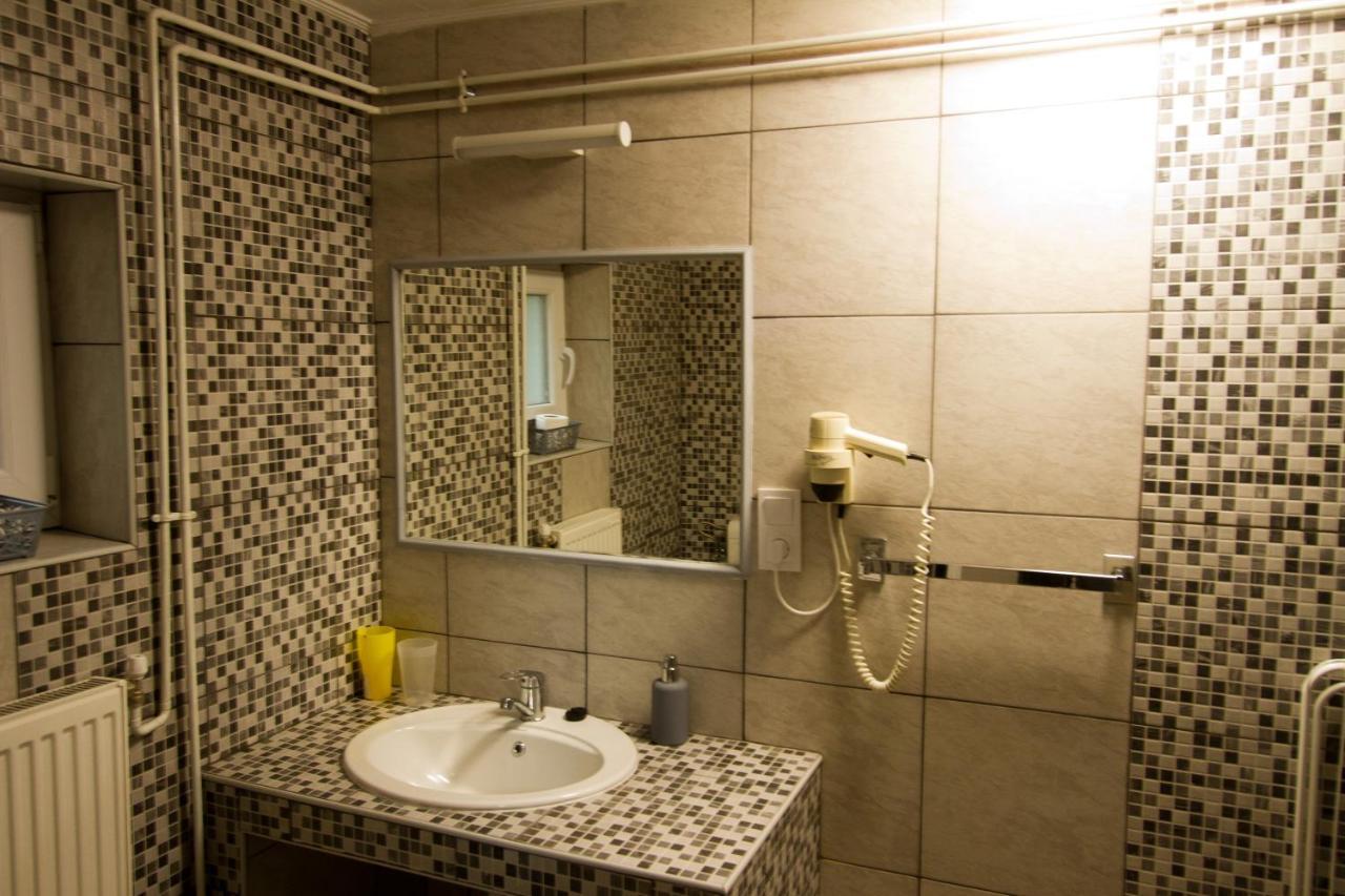 Angyal Apartman Cserkeszőlő 外观 照片